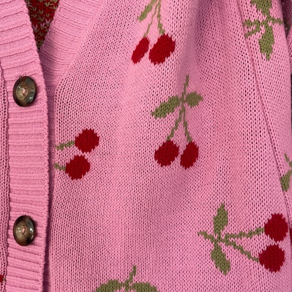 Cherry sweatshirt - Picture 3 of 3